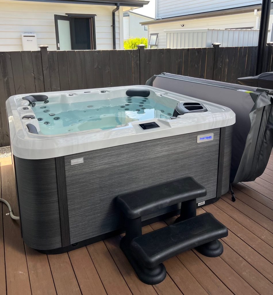 Spa Pool Cover Benefits: Why a Good Spa Cover Matters